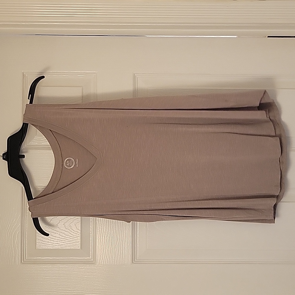 Maurice tank top size large